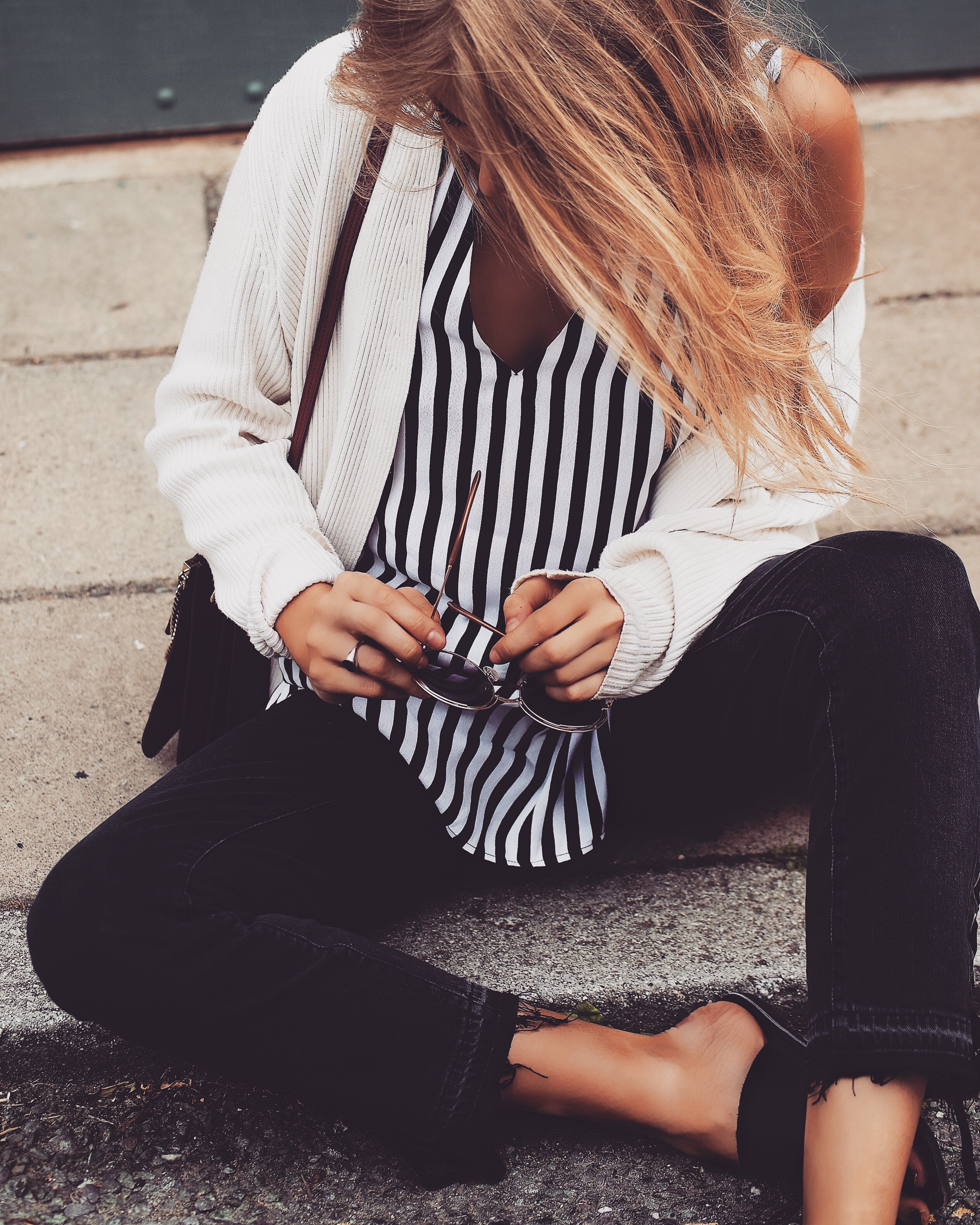 Monochrome Summer Outfit Ideas | 1 Top 2 Ways – Love Style Mindfulness ...
